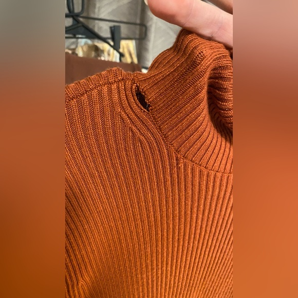 Abercrombie Slim Turtleneck Sweater - Picture 2 of 4